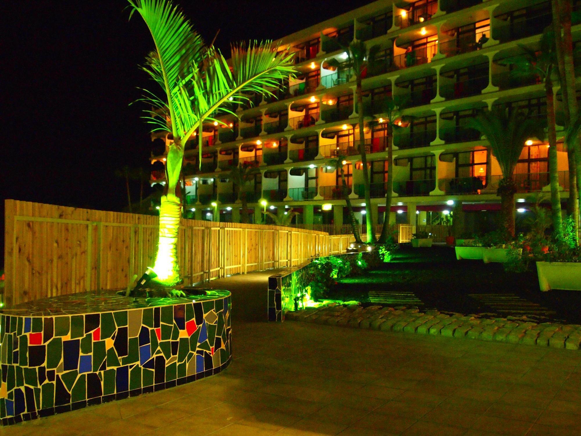 Punta Del Rey Only Adults Apartment Пуерто Рико Екстериор снимка