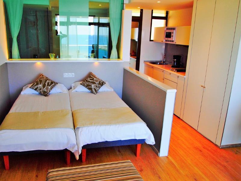 Punta Del Rey Only Adults Apartment Пуерто Рико Екстериор снимка